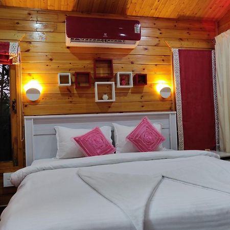 Rock Forest Goa Honeymoon Cottages Calangute Exterior foto